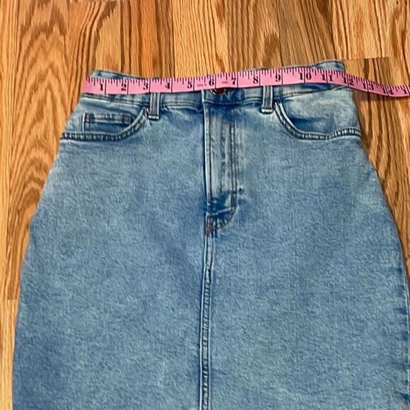 Divided Jean Skirt, stretchy, above knee, washed blue denim, 2 - Picture 2 of 6